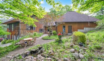 86 Washburn Rd, Canton, CT 06019