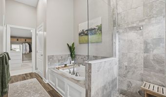 212 Pinnacle Ct, Adams Twp., PA 16059