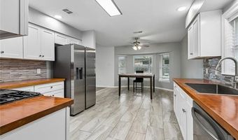 404 AVENUE A, Belle Chasse, LA 70037