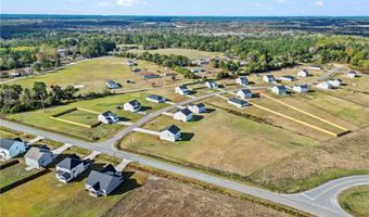 20 Buggy Top Ln, Autryville, NC 28318