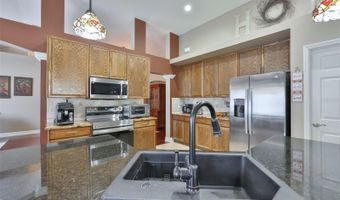 7318 GUILFORD PINE Ln, Apollo Beach, FL 33572