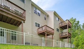 3 Riverview Ct 3, Brookfield, CT 06804