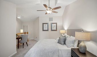 2422 14TH St N, Arlington, VA 22201