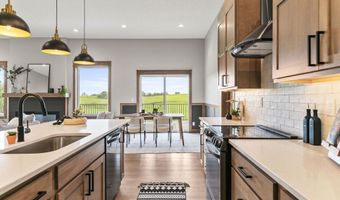 325 S Lakeview Way, Ashland, NE 68003