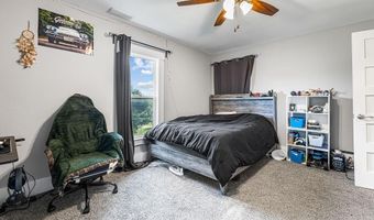 1016 N 10th St, Atchison, KS 66002