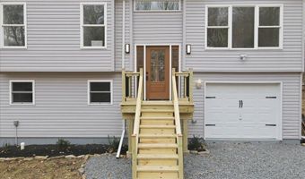 45 Tamarack Ter, Albrightsville, PA 18210