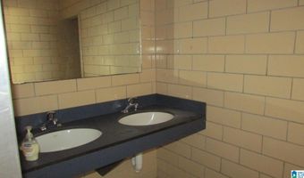 728 NOBLE St, Anniston, AL 36201