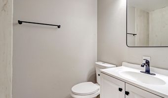 329 46th St NW, Albuquerque, NM 87105