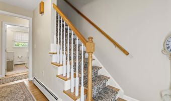 479 Donald St, Bedford, NH 03110