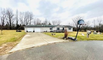 130 Stonegate Ct, Bedford, IN 47421