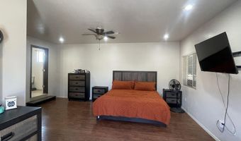 2325 Collins Ave, Carlsbad, NM 88220