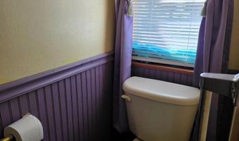 121 Harold Dr, Ashland, OH 44805