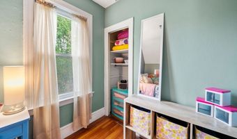 38 Hope St, Attleboro, MA 02703