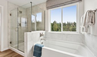 3887 McCormick Village Dr, Bremerton, WA 98312