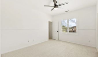 2337 Douglaston Gln, Escondido, CA 92026