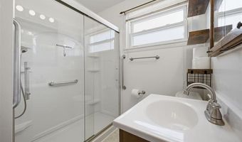 15924 Hanover Ave, Allen Park, MI 48101