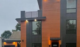 2007 S JOYCE St, Arlington, VA 22202