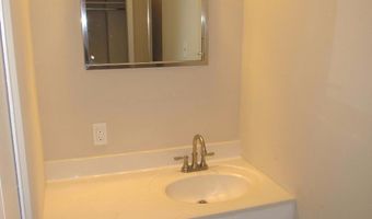 1830 COLUMBIA Pike 411, Arlington, VA 22204