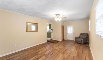 206 12th St NW, Arab, AL 35016