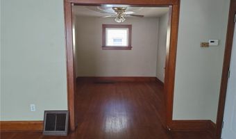 920 Rowe St, Akron, OH 44306