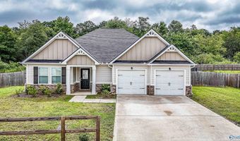 658 5th St NW, Arab, AL 35016
