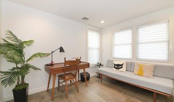17 Central Ave, Amityville, NY 11701
