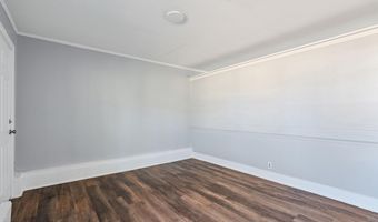 210 West St, Batesville, MS 38606