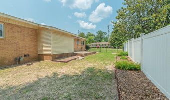 61 Bignon St, Barnwell, SC 29812