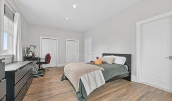 467 E 8th 1A, Boston, MA 02127