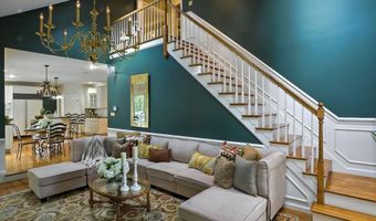 4 Brushwood Dr, Atkinson, NH 03811