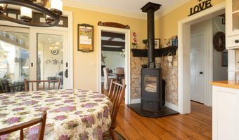 1030 County Rd, Ancram, NY 12502