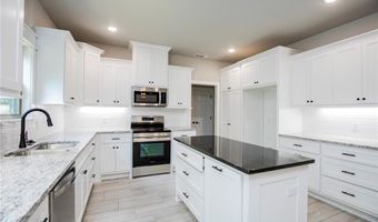 12 Angus Ln, Bella Vista, AR 72715