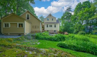 259 Middle Rd, Falmouth, ME 04105