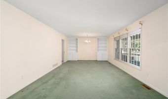 315 E High St, Baldwin City, KS 66006