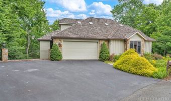 35 Crestview Ln, Banner Elk, NC 28604