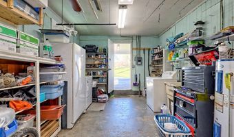 60 Tarrent St, Andrews, NC 28901