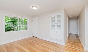 24 Sagamore, Attleboro, MA 02703