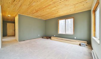 951 Swede Lake Trl SW, Backus, MN 56435