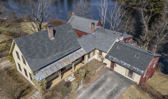 37 High St, Bradford, NH 03221