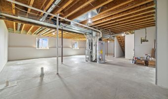 620 28th St SE, Altoona, IA 50009