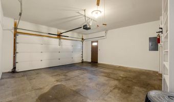 1408 Duesenberg Dr, Auburn, IN 46706