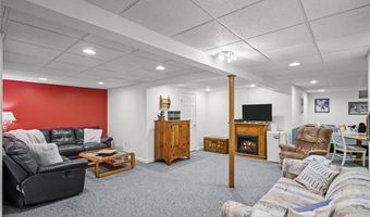 1 Stephanie Dr, Coventry, RI 02816