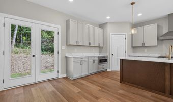 88 MALLARD Dr, Basye, VA 22810