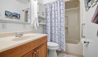 7208 Hampton Dr, Biloxi, MS 39532