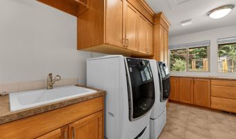 18705 NE CEDAR Dr, Battle Ground, WA 98604
