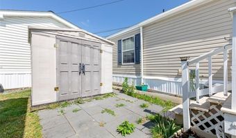 27 Woodward Road 40, Lincoln, RI 02865