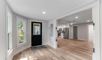 110 E 6TH St, Laurel, DE 19956