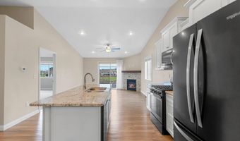 2354 E PLANK Cir B, Appleton, WI 54915