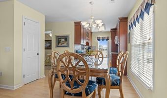 215 E Ft Macon Rd, Atlantic Beach, NC 28512