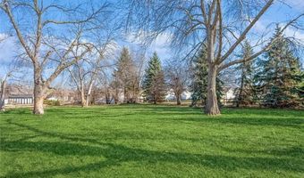 2658 8th St SW, Altoona, IA 50009